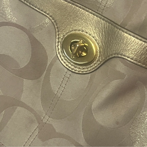 Coach Penelope Crossbody Bag - Picture 2 of 3